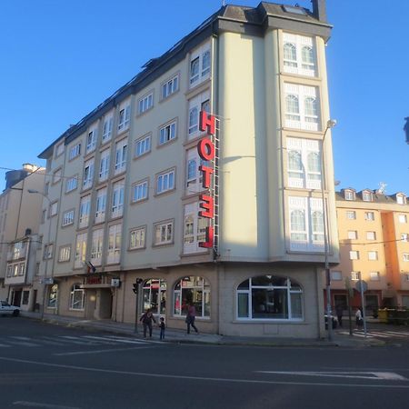 Hospedium Hotel La Marina Costa Da Morte Cee Exterior photo